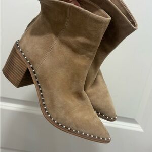 Steve Madden Tan Suede Pearl Studded Ankle Boots